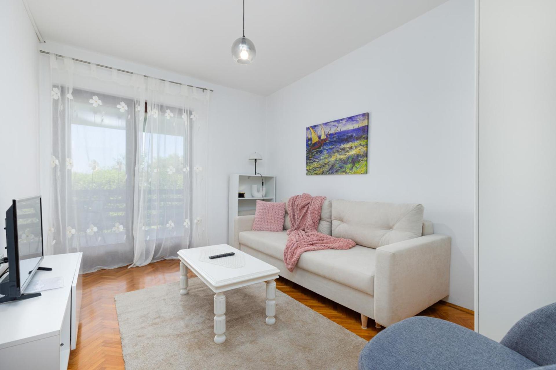 Apartment Valentino *